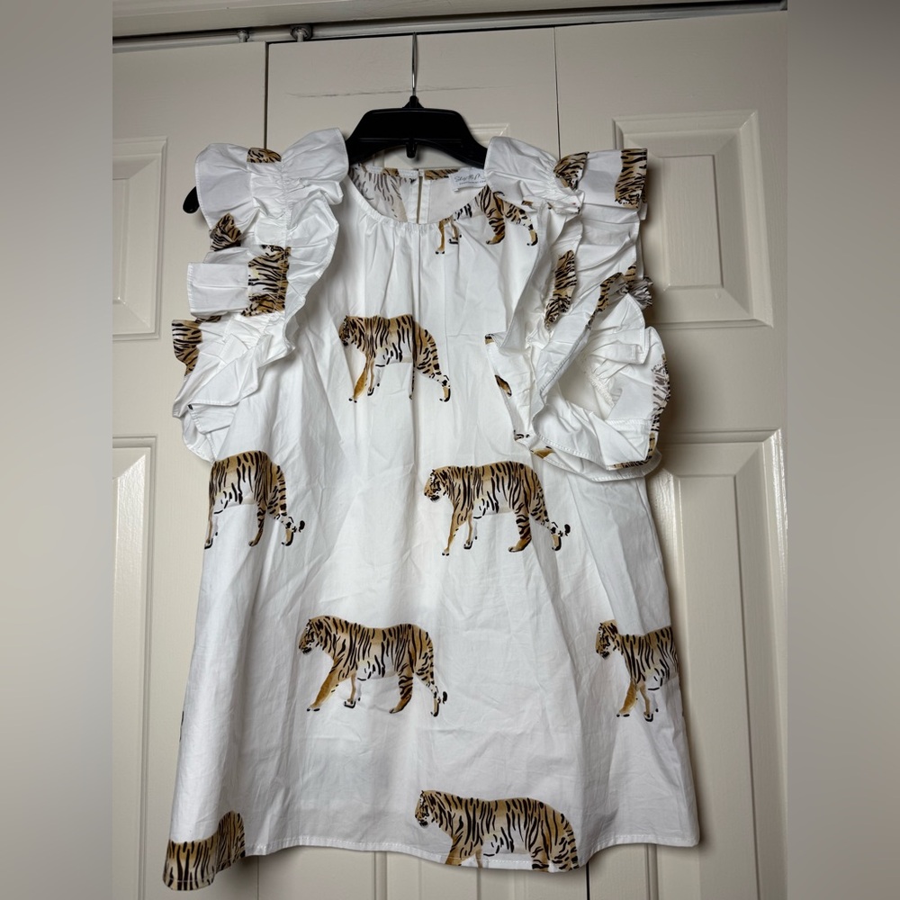 White Tiger-Print Ruffle Sleeve Blouse